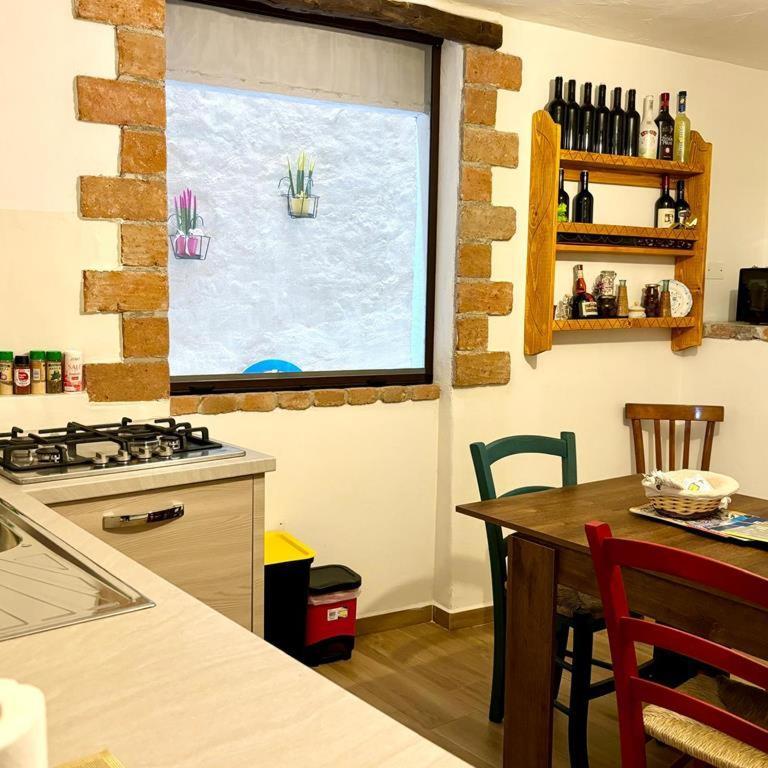 Casa Del Corso Hotell Dorgali Eksteriør bilde