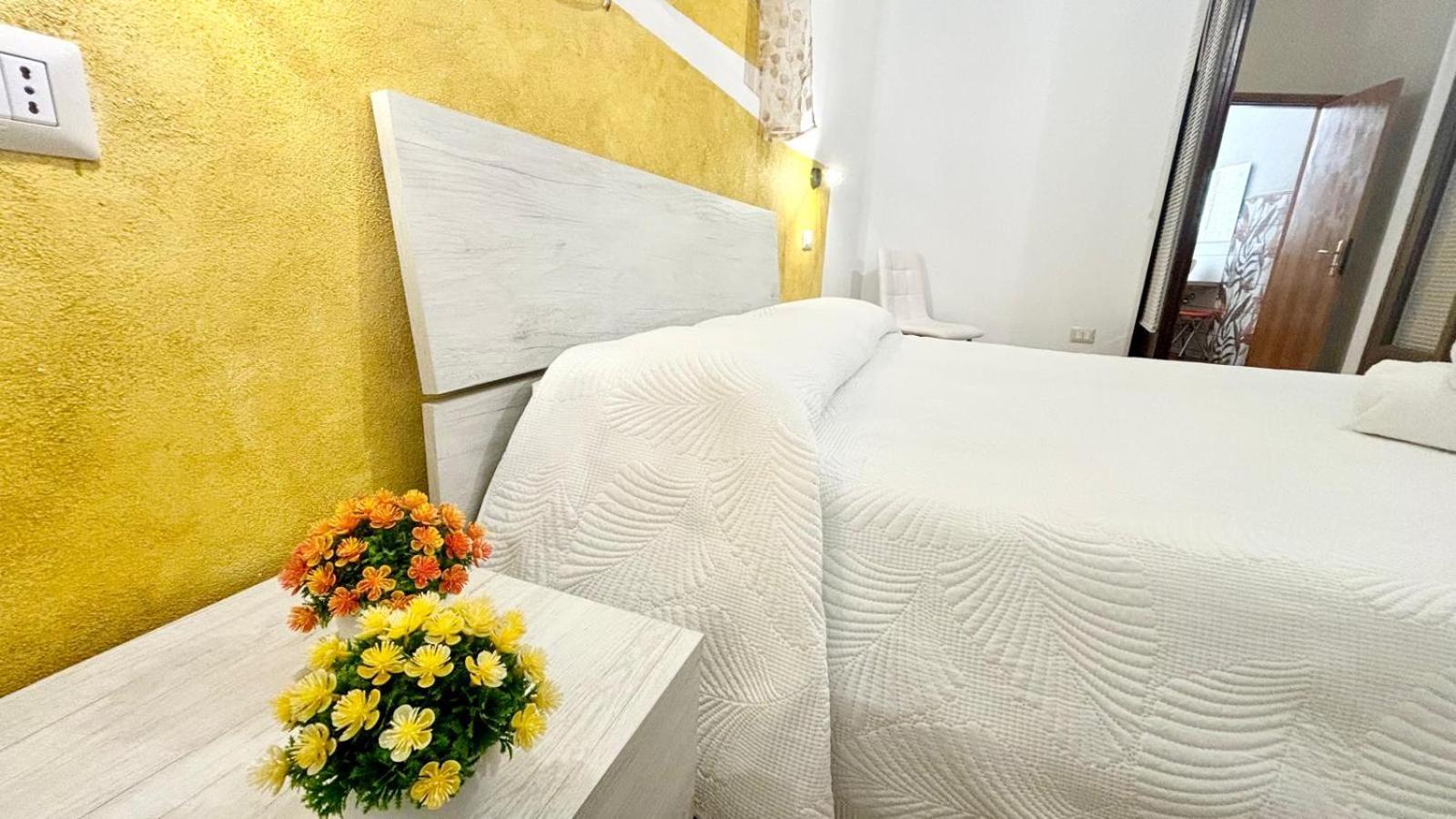 Casa Del Corso Hotell Dorgali Eksteriør bilde